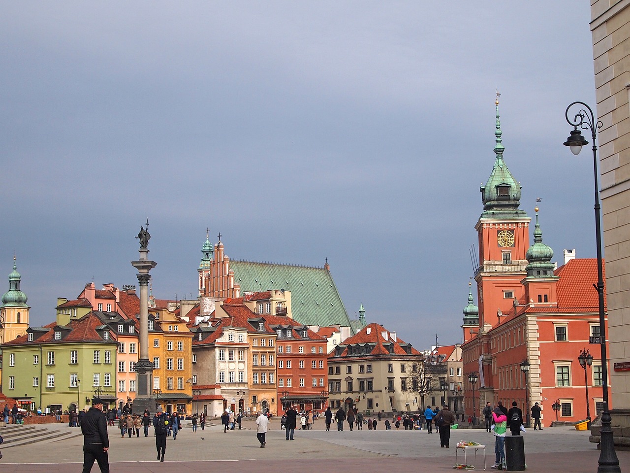 10 ważnych rzeczy, które należy wiedzieć przed wizytą w Warszawie